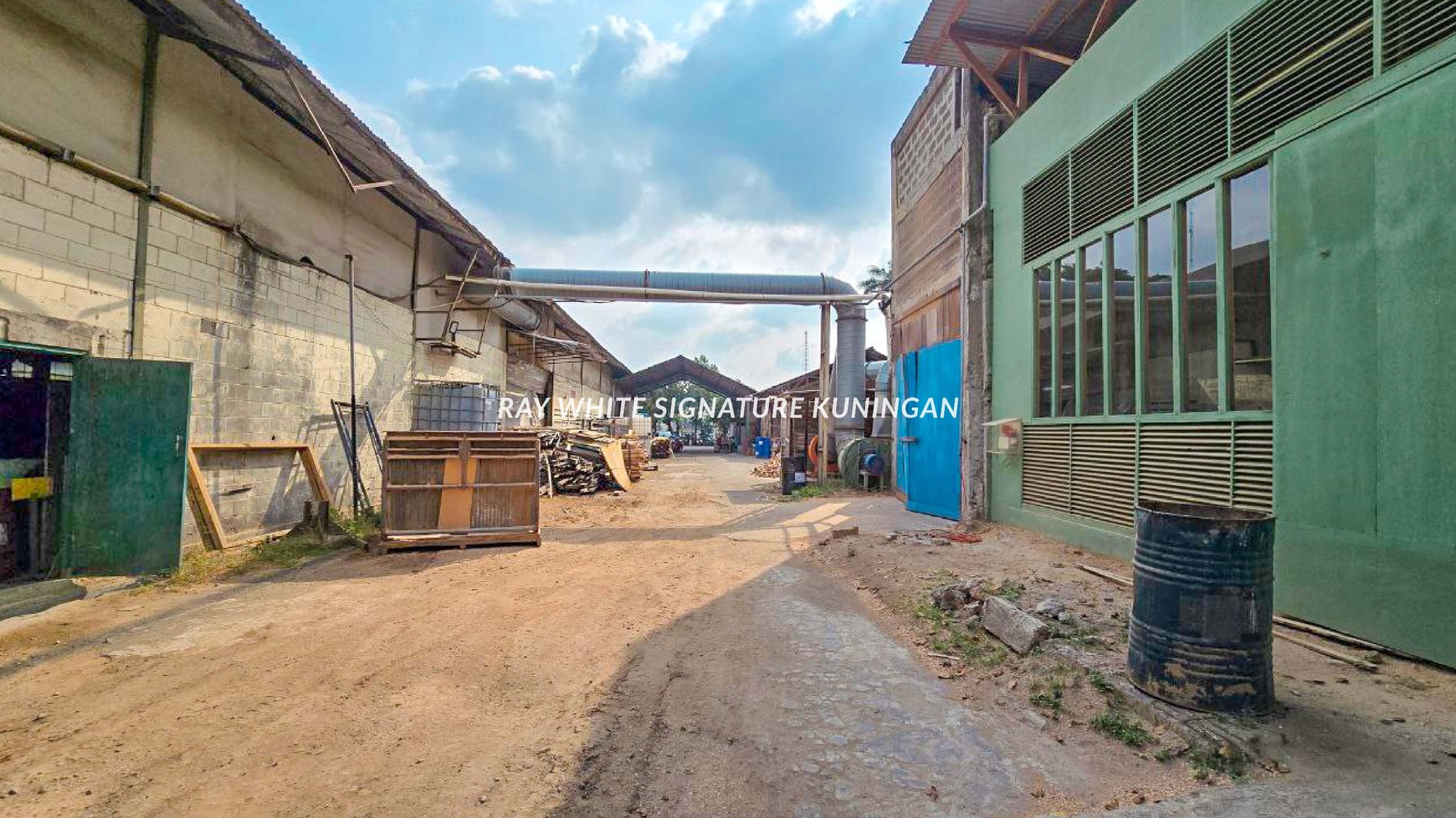 Gudang dan Kantor di Jl Pulo Gadung Cocok Untuk Investasi
