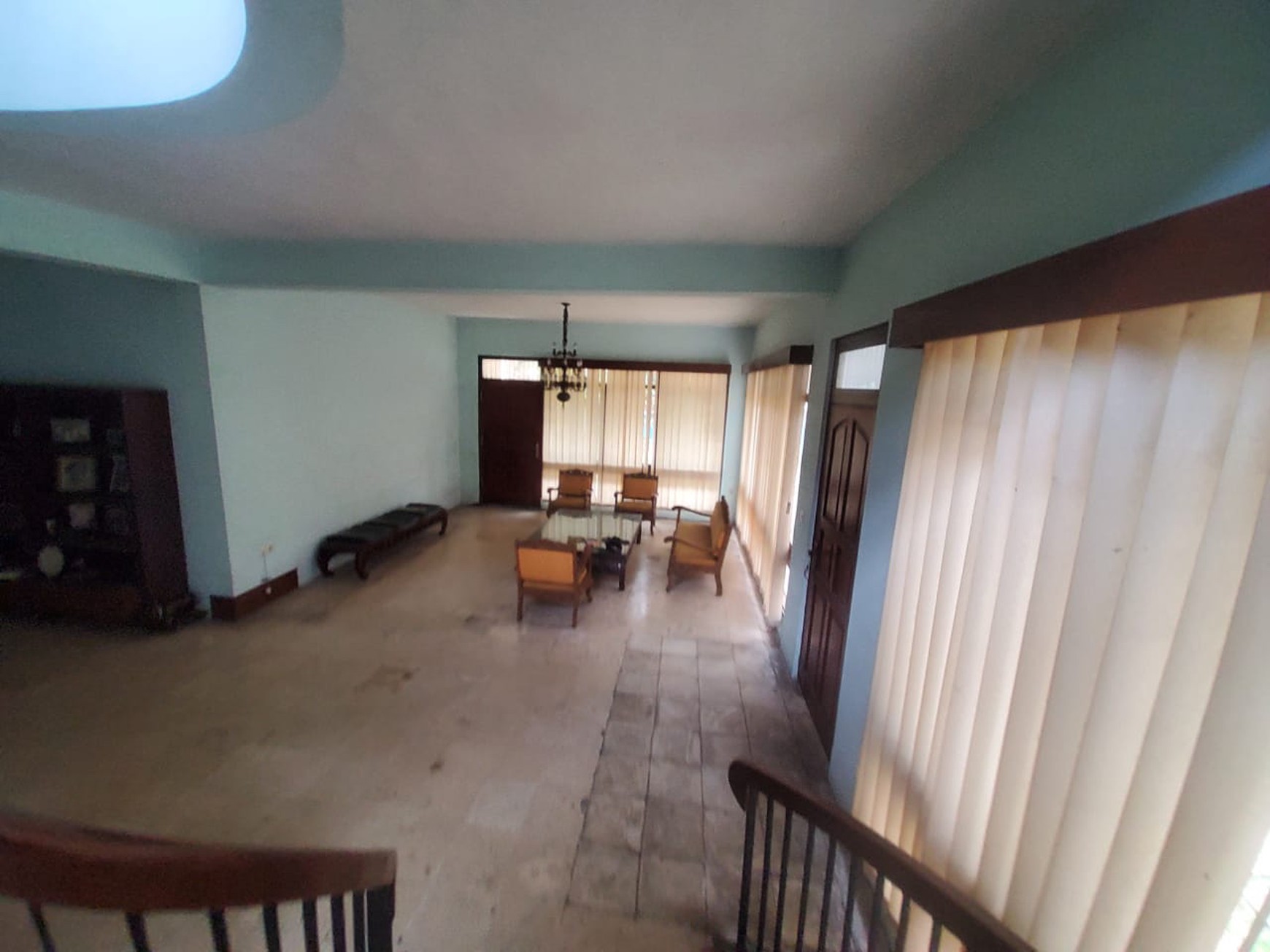 Rumah Hitung Tanah Lokasi Sangat Strategis Zona Komersial di Rawamagun 