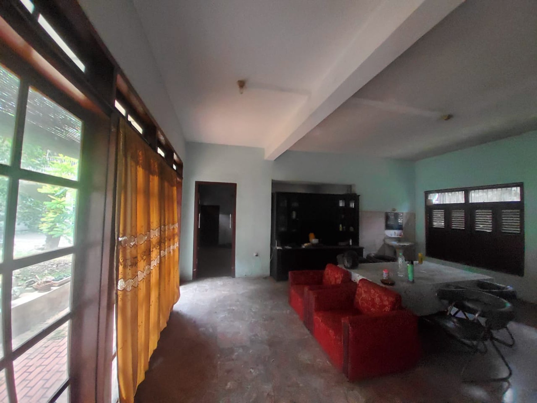 Rumah Hitung Tanah Lokasi Sangat Strategis Zona Komersial di Rawamagun 