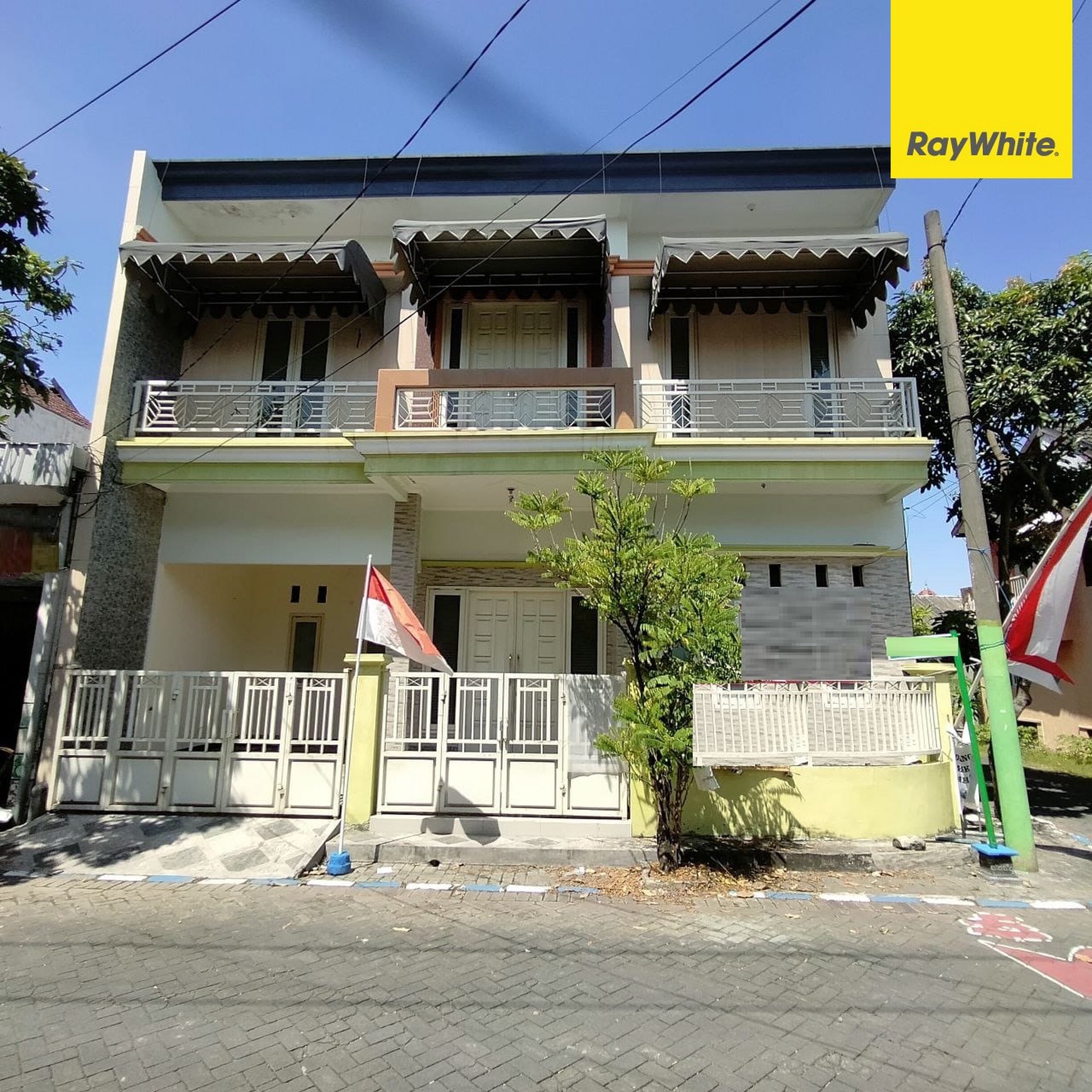 Dijual Rumah 2 lantai SHM di Pondok Benowo Indah Surabaya