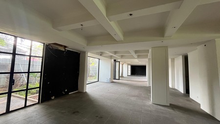 Disewakan Mini building di Area Strategis Kemang, Jakarta Selatan 
