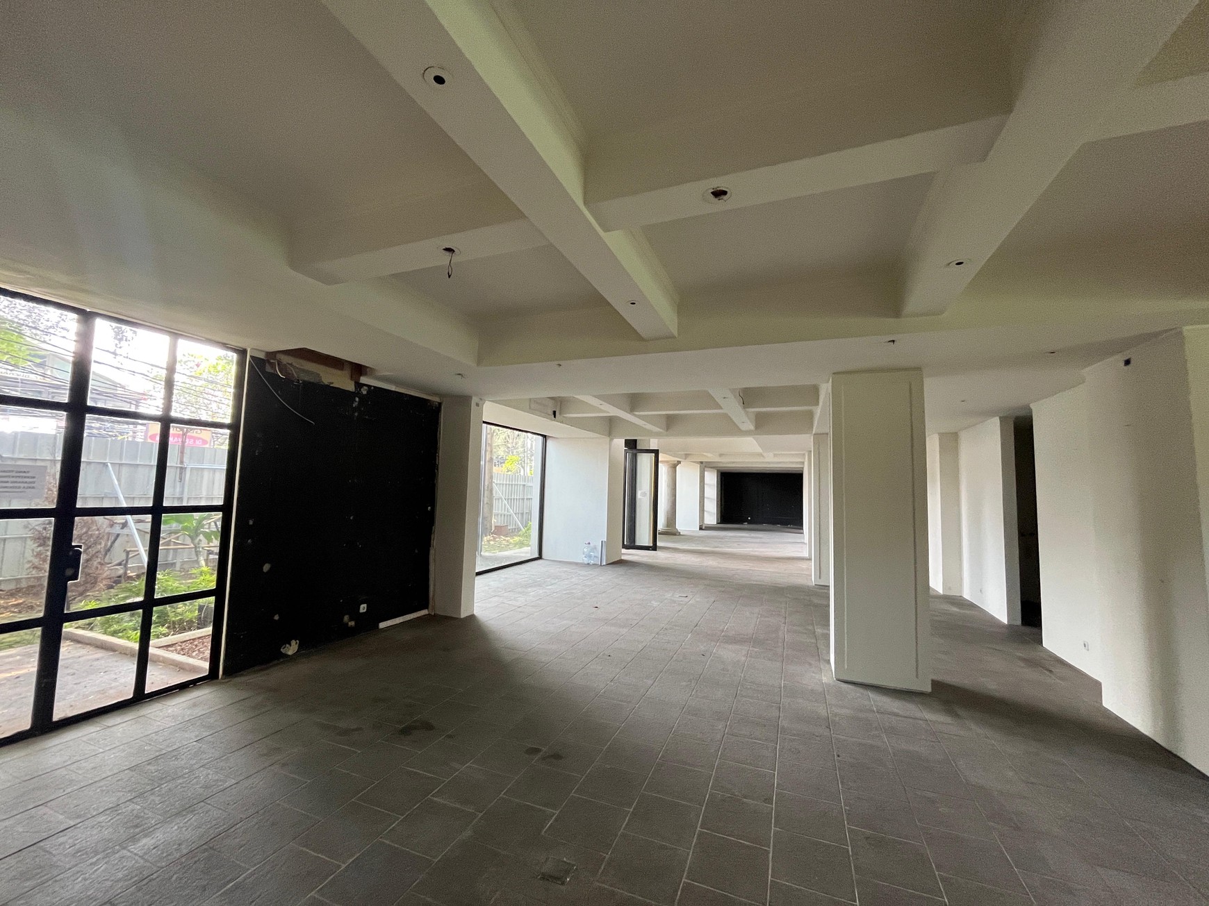 Disewakan Mini building di Area Strategis Kemang, Jakarta Selatan