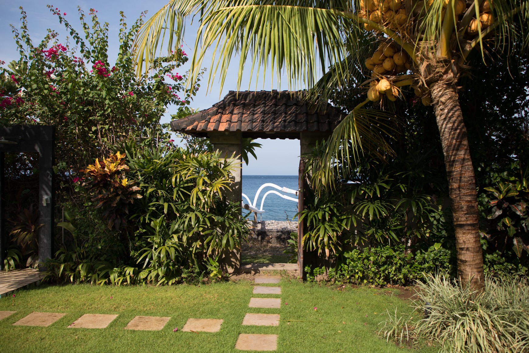 Villa for Sale Freehold - Where Luxury Meets the Sea - Rare Oceanview Villa in Amed, Bali!