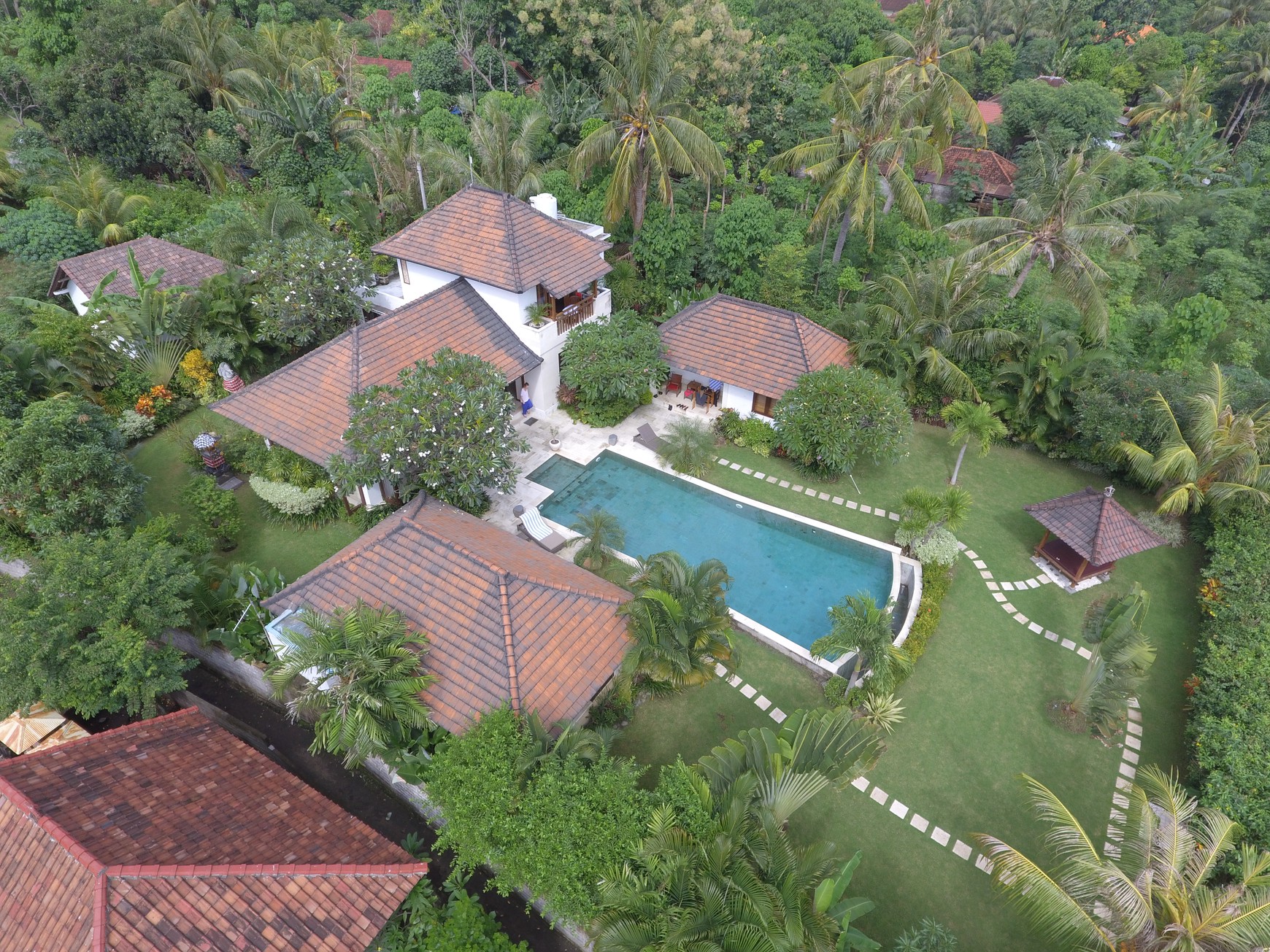 Villa for Sale Freehold - Where Luxury Meets the Sea - Rare Oceanview Villa in Amed, Bali!