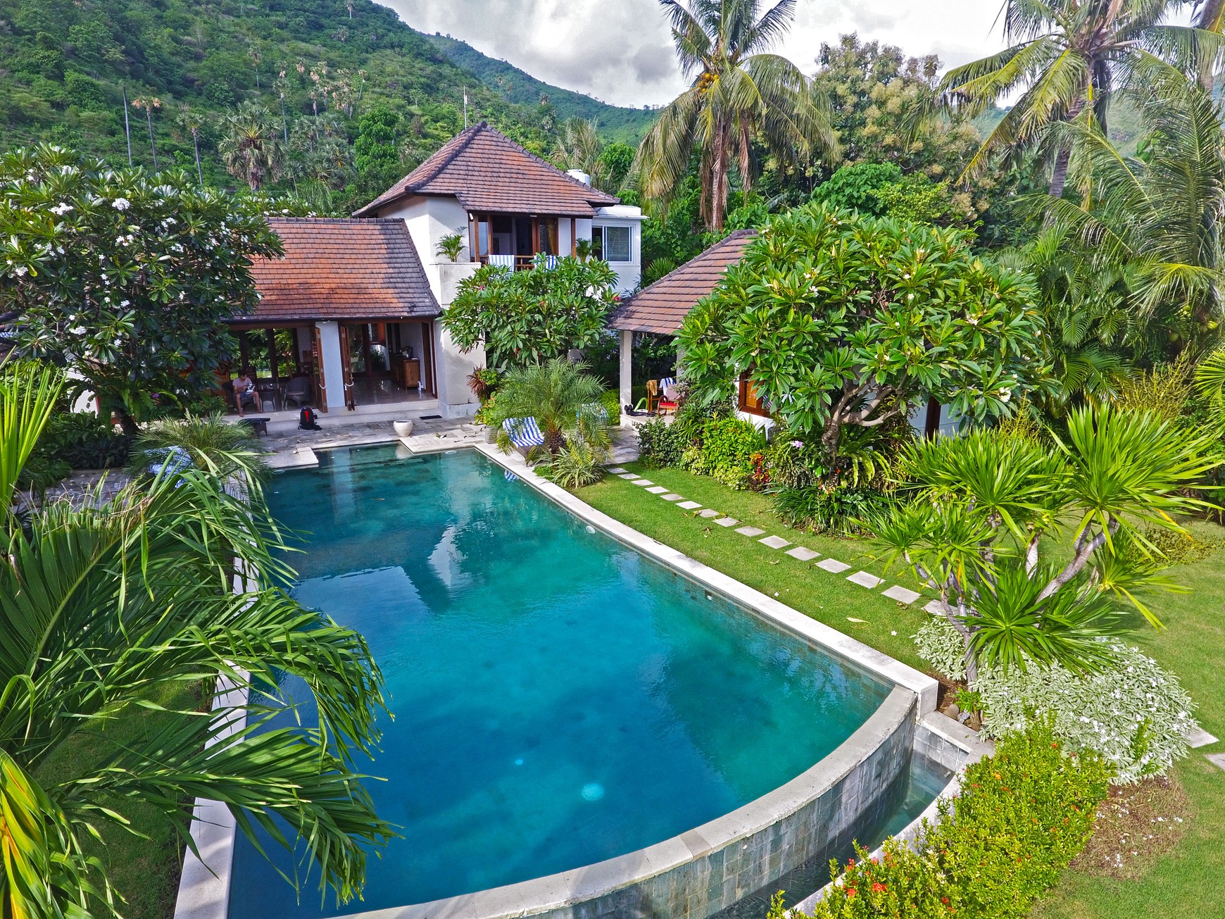Villa for Sale Freehold - Where Luxury Meets the Sea - Rare Oceanview Villa in Amed, Bali!