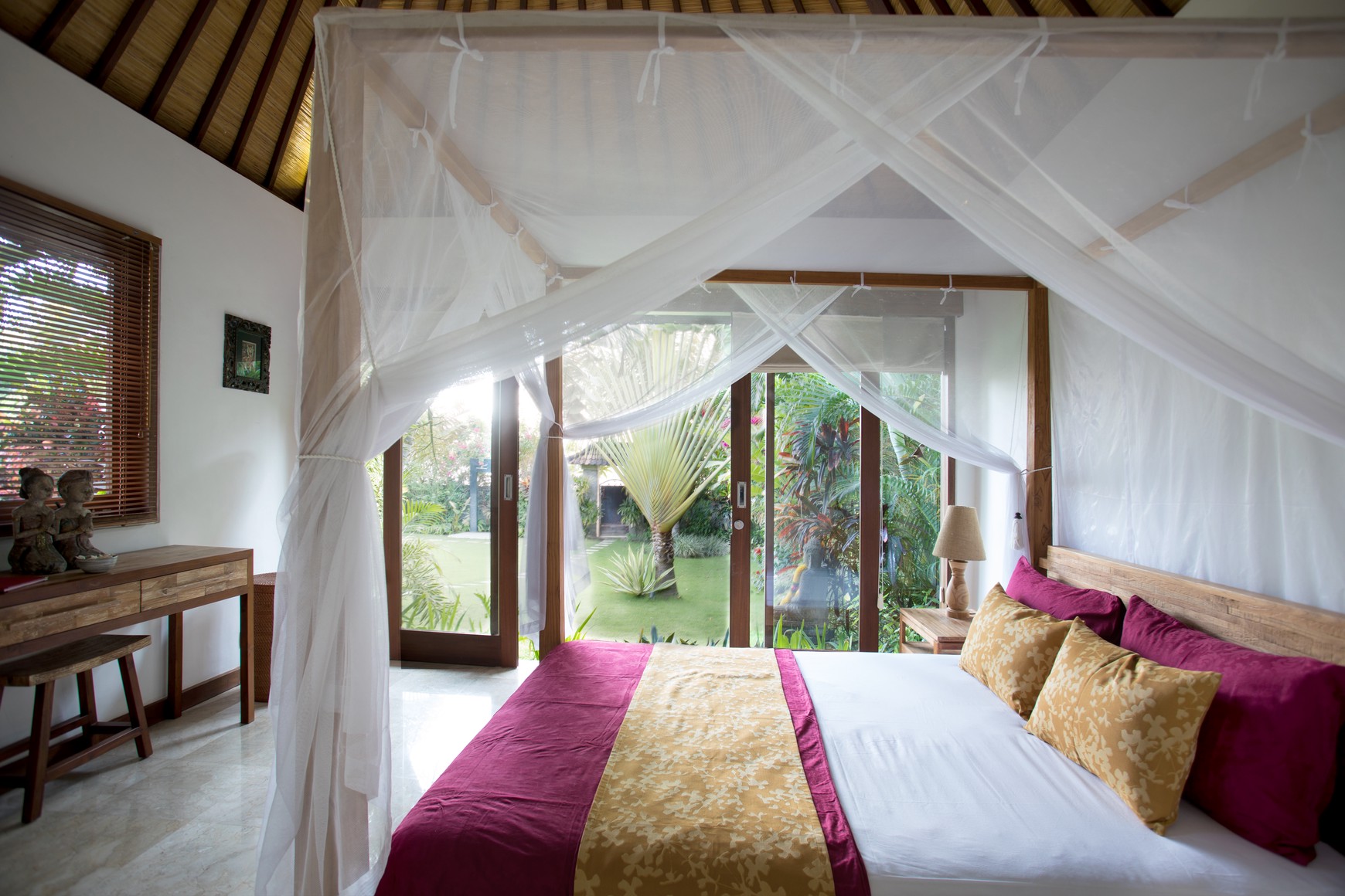 Villa for Sale Freehold - Where Luxury Meets the Sea - Rare Oceanview Villa in Amed, Bali!