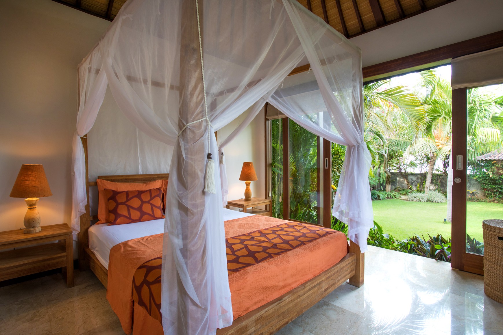 Villa for Sale Freehold - Where Luxury Meets the Sea - Rare Oceanview Villa in Amed, Bali!