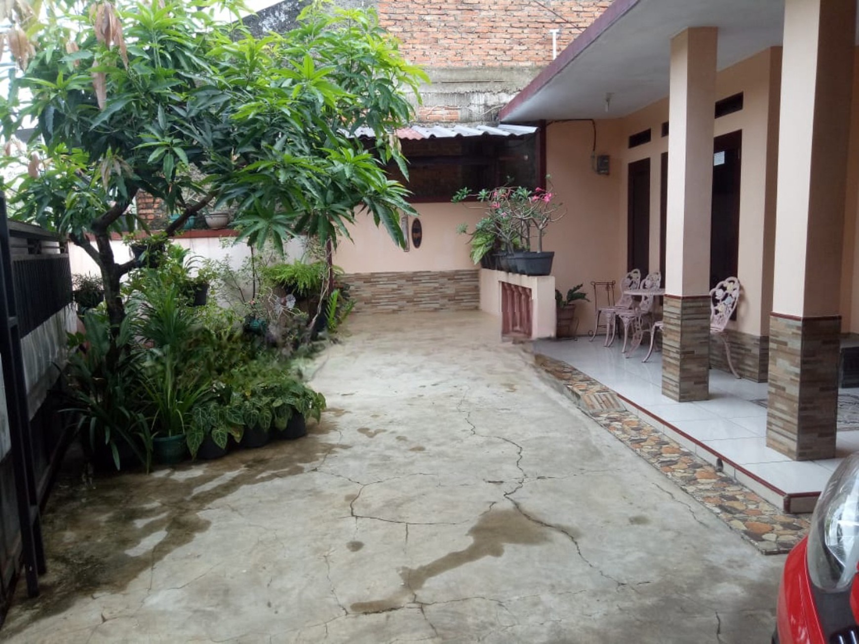 Dijual rumah murah BU di Cilodong Depok - lokasi strategis, harga nego