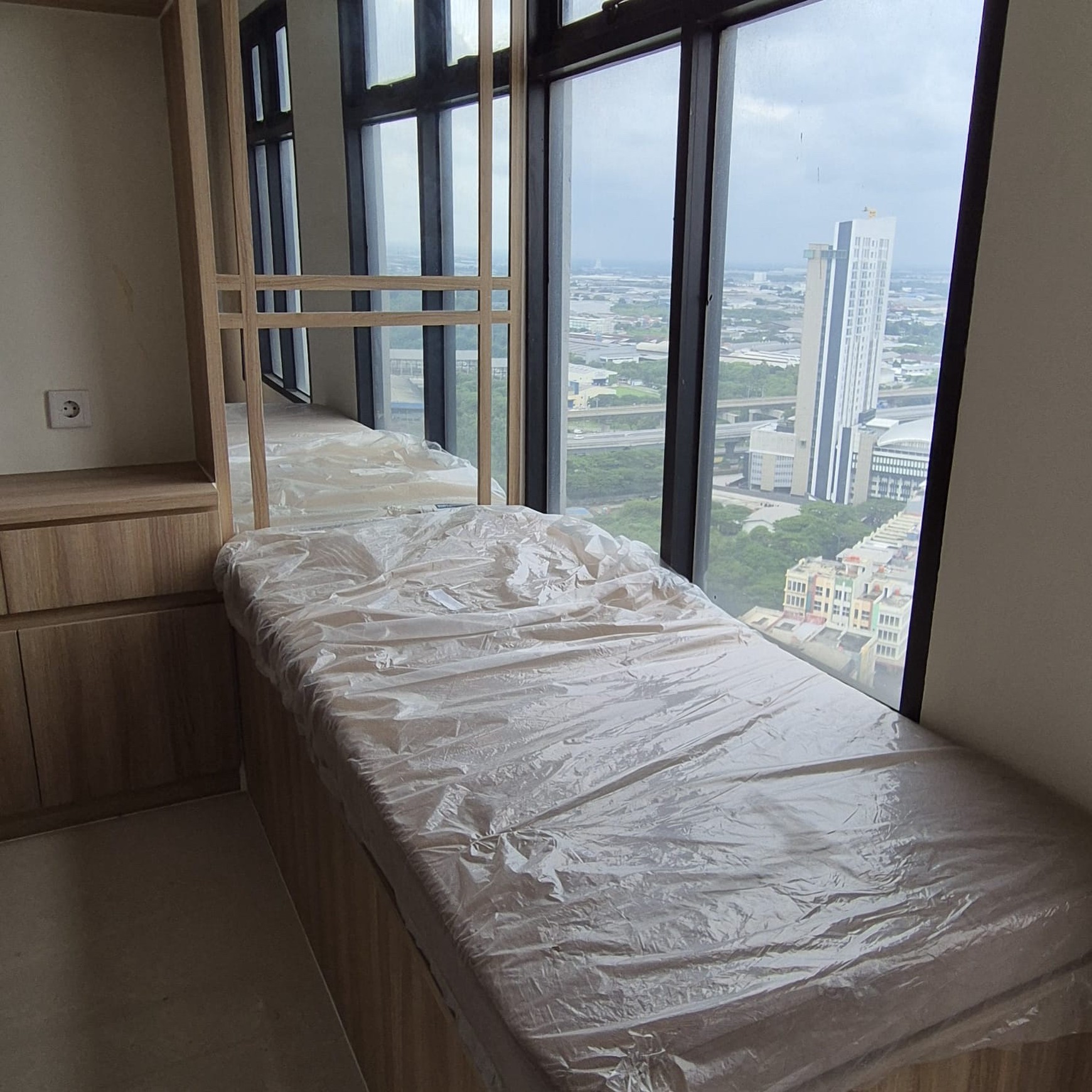Apartemen Unit Studio minimalis modern di Pollux Mall Chadstone Tower Christie