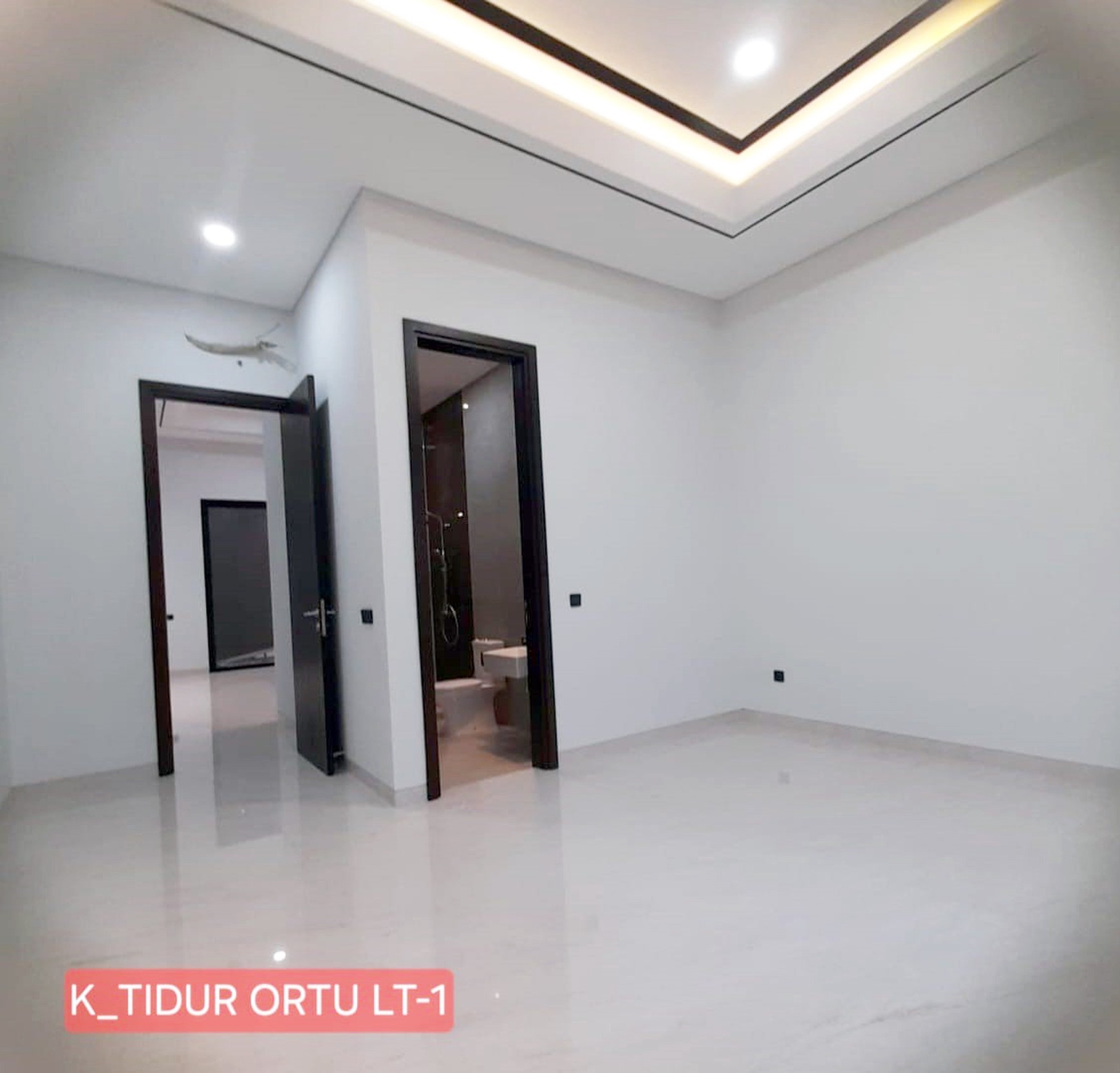 Rumah Mewah Baru Gress di Citraland Newton Hill Surabaya Barat, 2 Lantai