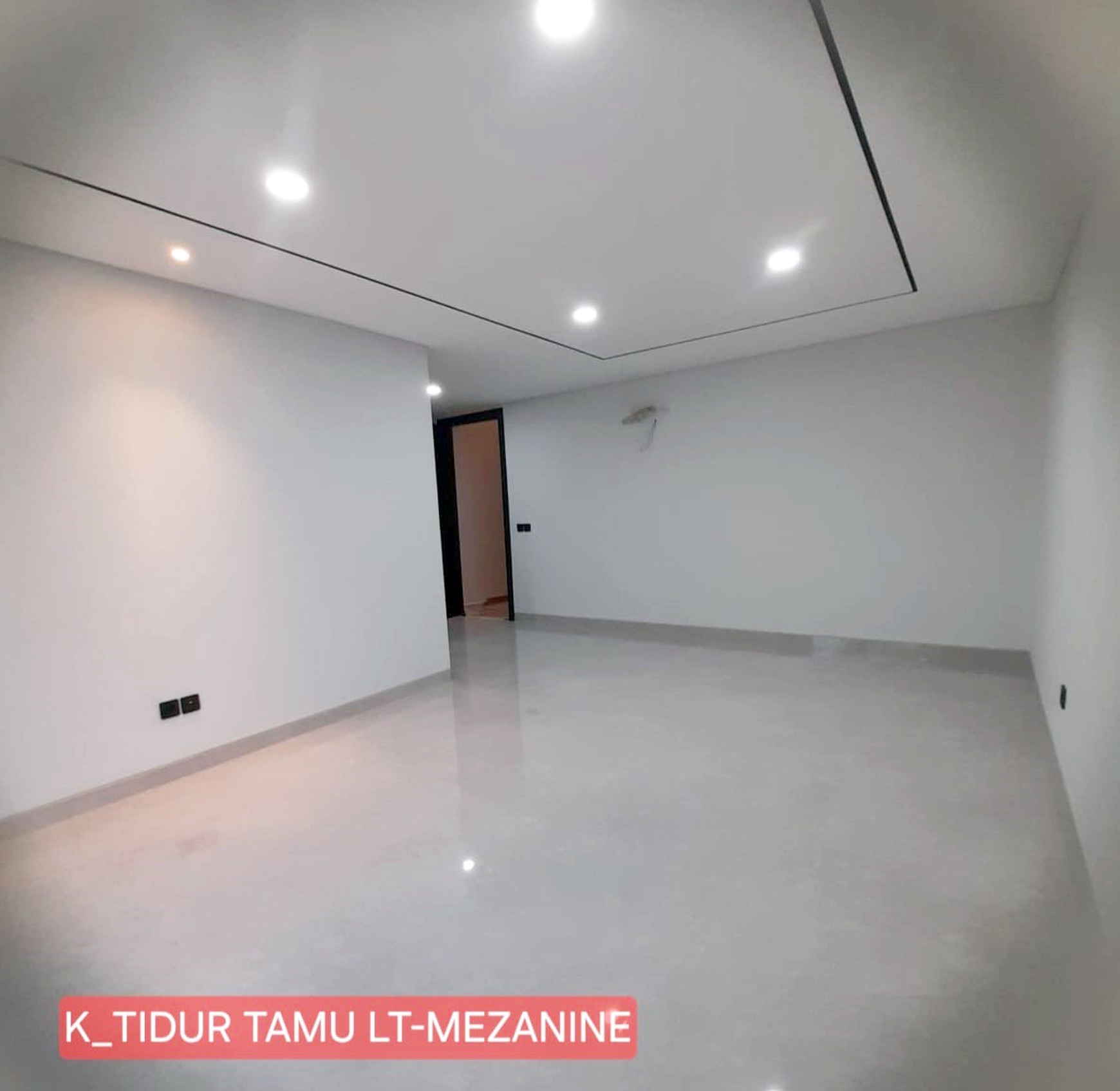 Rumah Mewah Baru Gress di Citraland Newton Hill Surabaya Barat, 2 Lantai