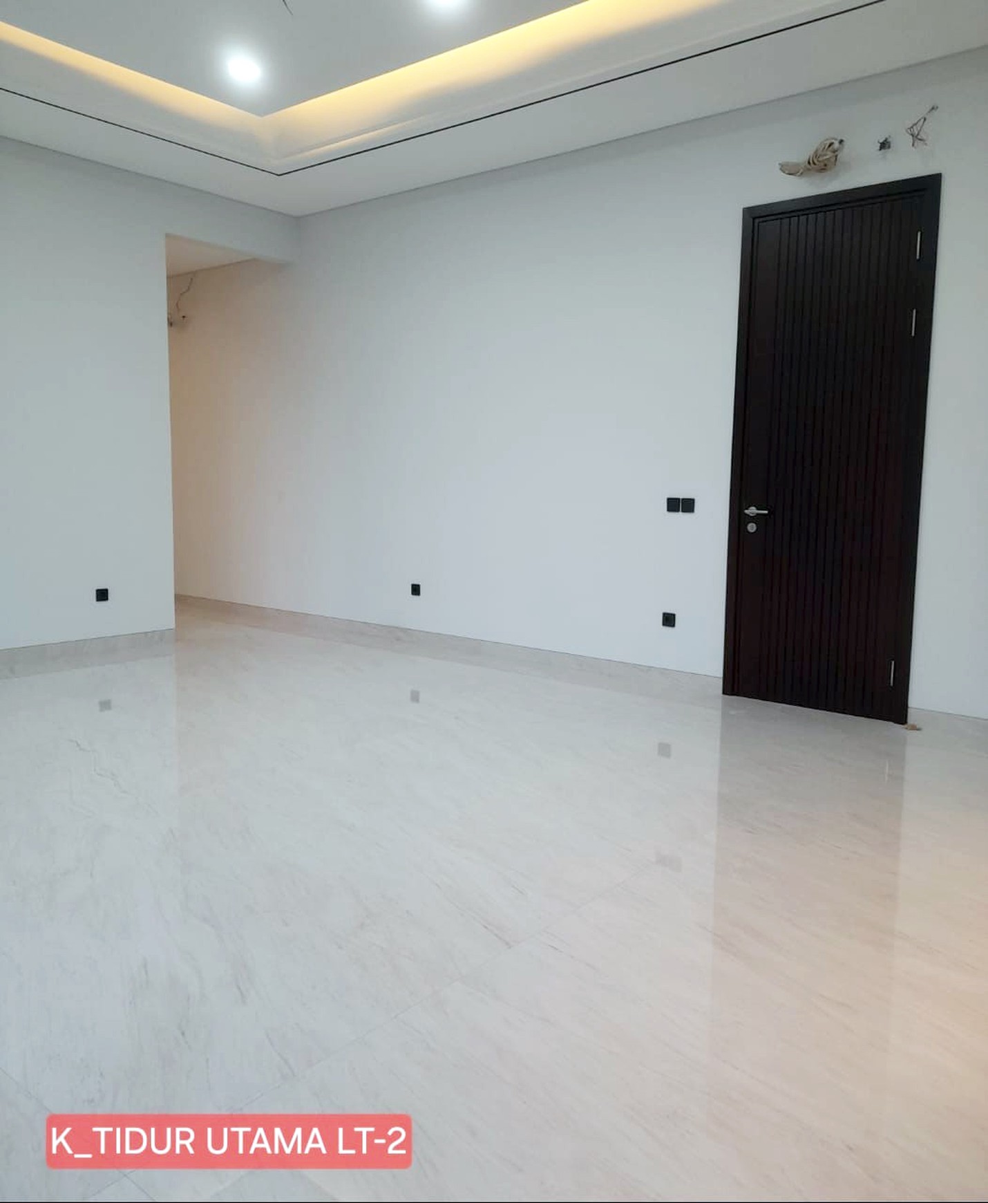 Rumah Mewah Baru Gress di Citraland Newton Hill Surabaya Barat, 2 Lantai