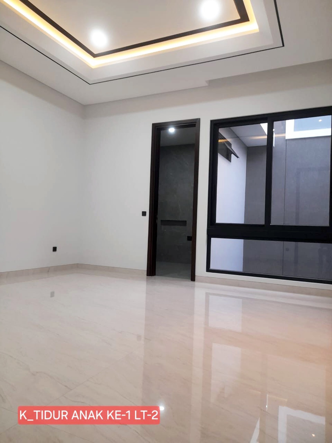 Rumah Mewah Baru Gress di Citraland Newton Hill Surabaya Barat, 2 Lantai