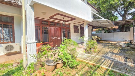 Sewa Rumah Posisi Hook di Jl Tulung Agung Cocok Untuk Kantor