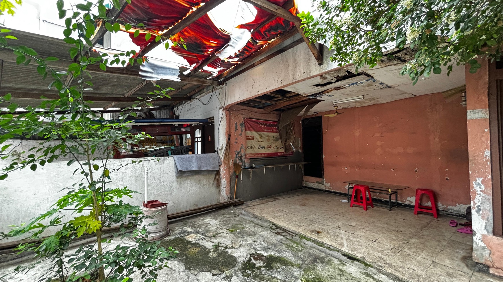 Rumah Hitung Tanah Akses Jalan 2 Mobil Di Tebet Utara, Dekat Jl. Abdullah Syafei