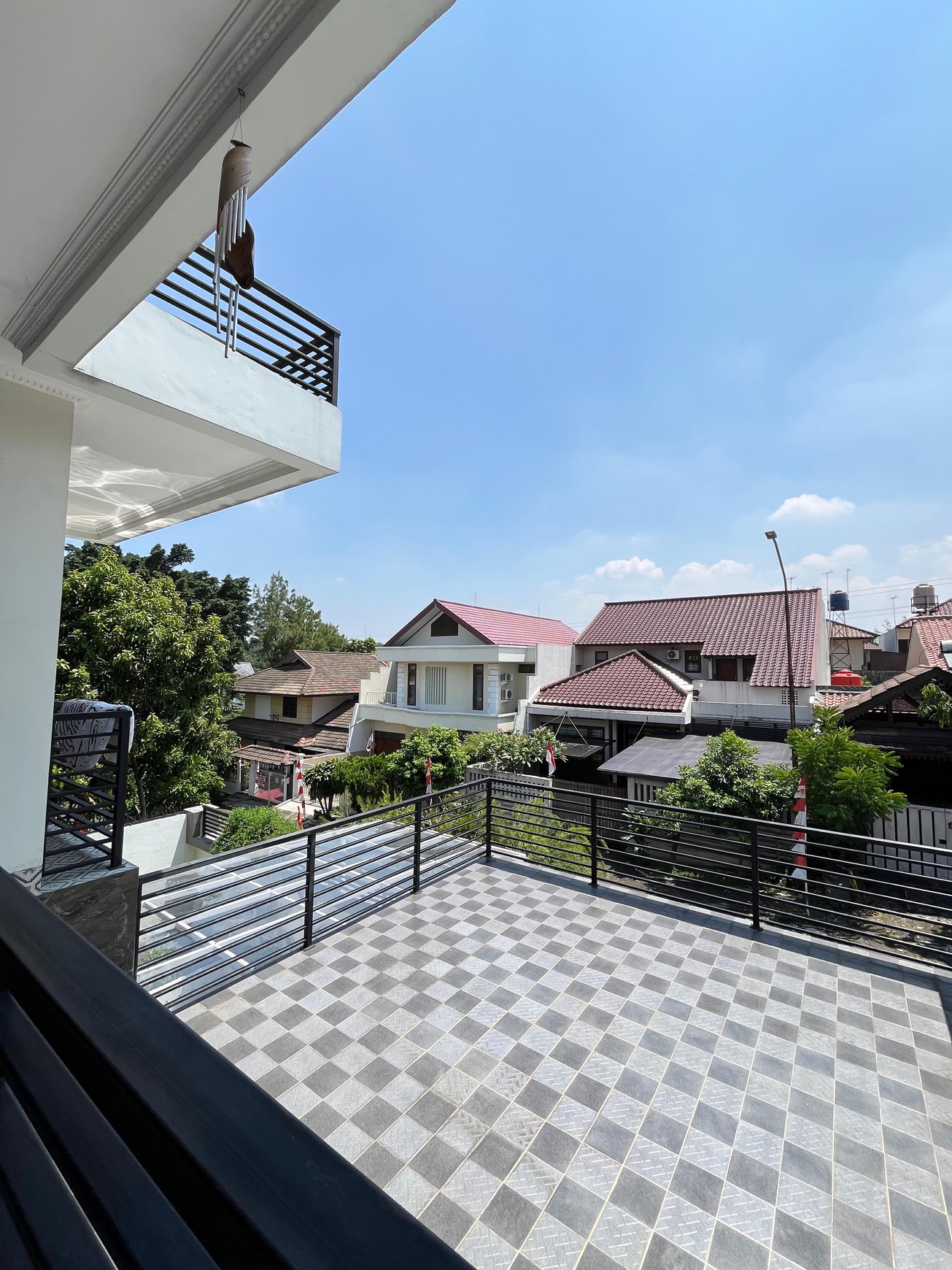 Rumah Fancy dalam Komplek Strategis Cinere Full Furnished