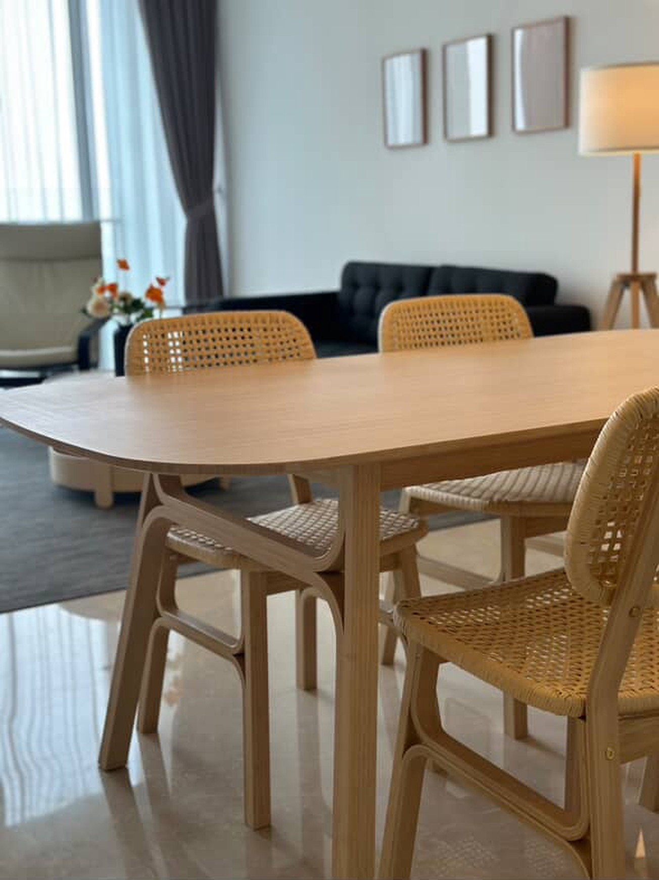 Disewakan Apartemen Izzara TB Simatupang - Unit Mewah Fully Furnished