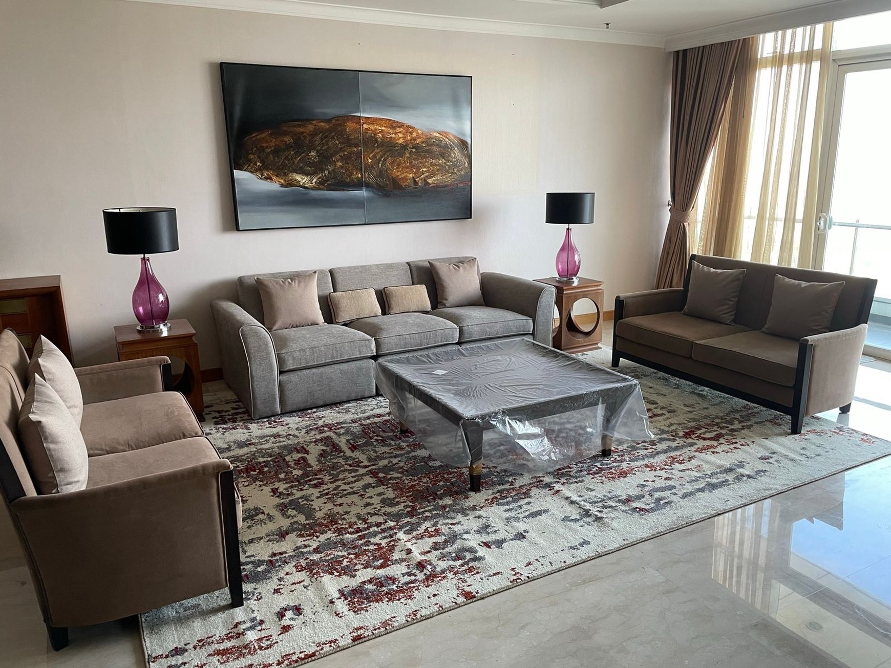 Disewakan Apartemen Kempinski Jakarta - 3 Kamar Tidur, Luas 275 m, View Bundaran HI