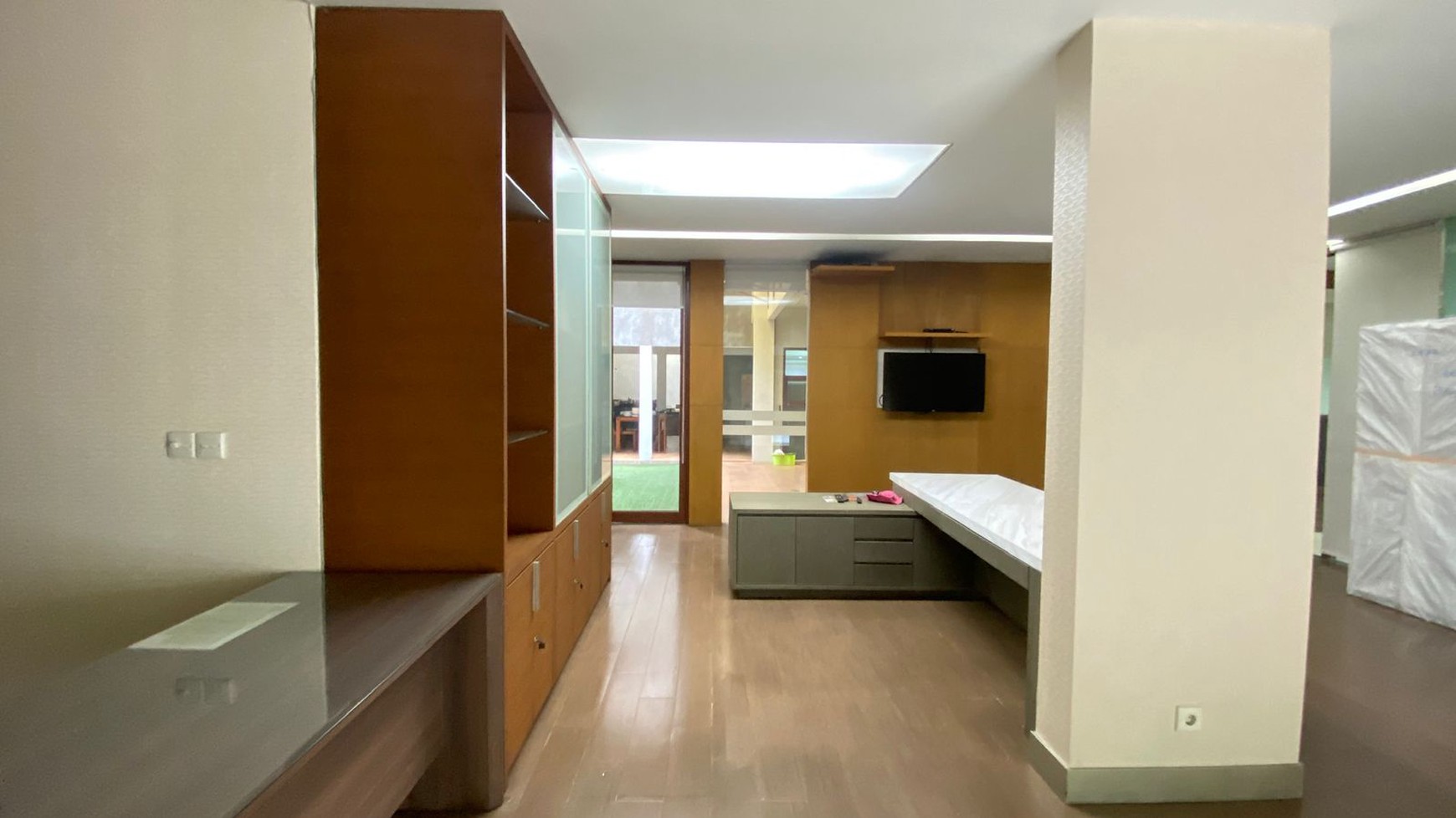 Disewakan Cepat! Kantor Siap Pakai di Jl Sisingamangaraja, Kebayoran Baru, Jakarta Selatan