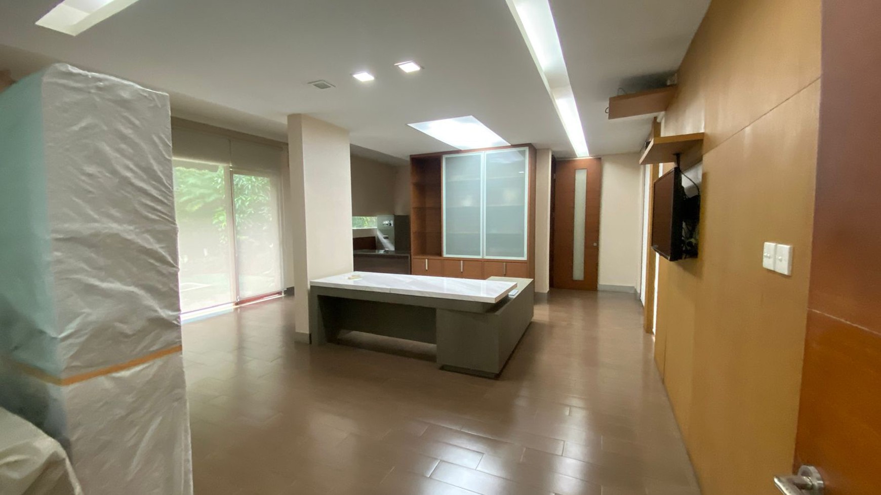 Disewakan Cepat! Kantor Siap Pakai di Jl Sisingamangaraja, Kebayoran Baru, Jakarta Selatan