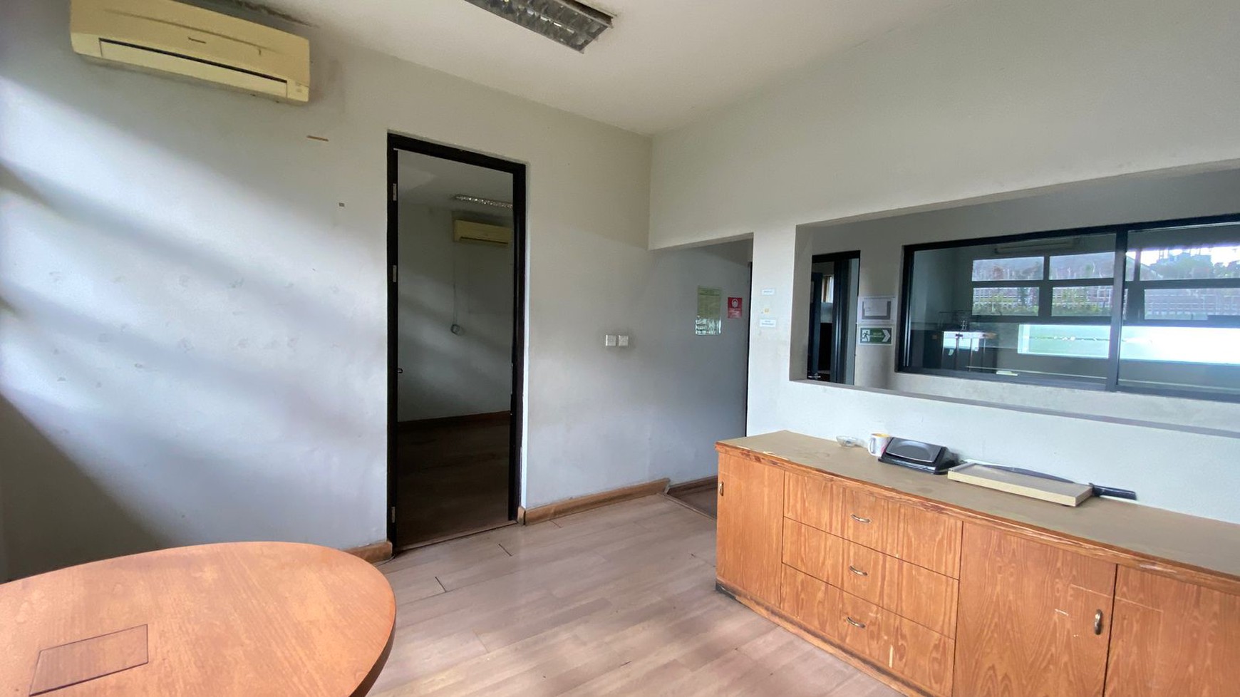 Disewakan Cepat! Kantor Siap Pakai di Jl Sisingamangaraja, Kebayoran Baru, Jakarta Selatan