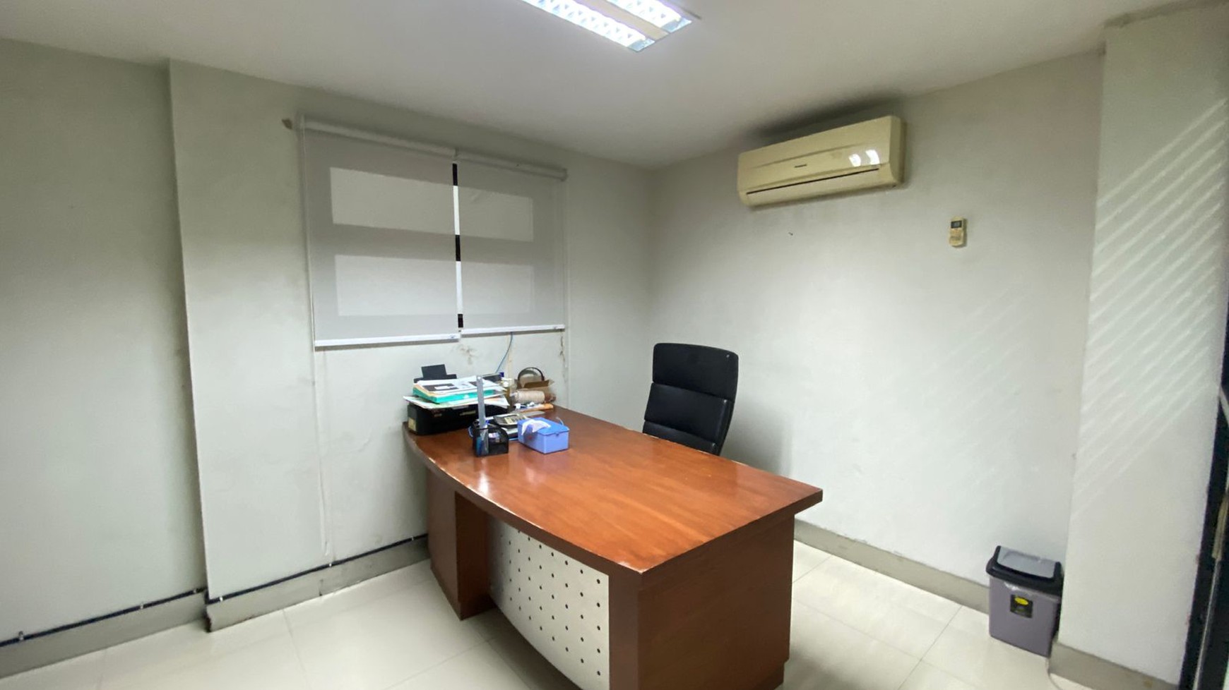 Disewakan Cepat! Kantor Siap Pakai di Jl Sisingamangaraja, Kebayoran Baru, Jakarta Selatan