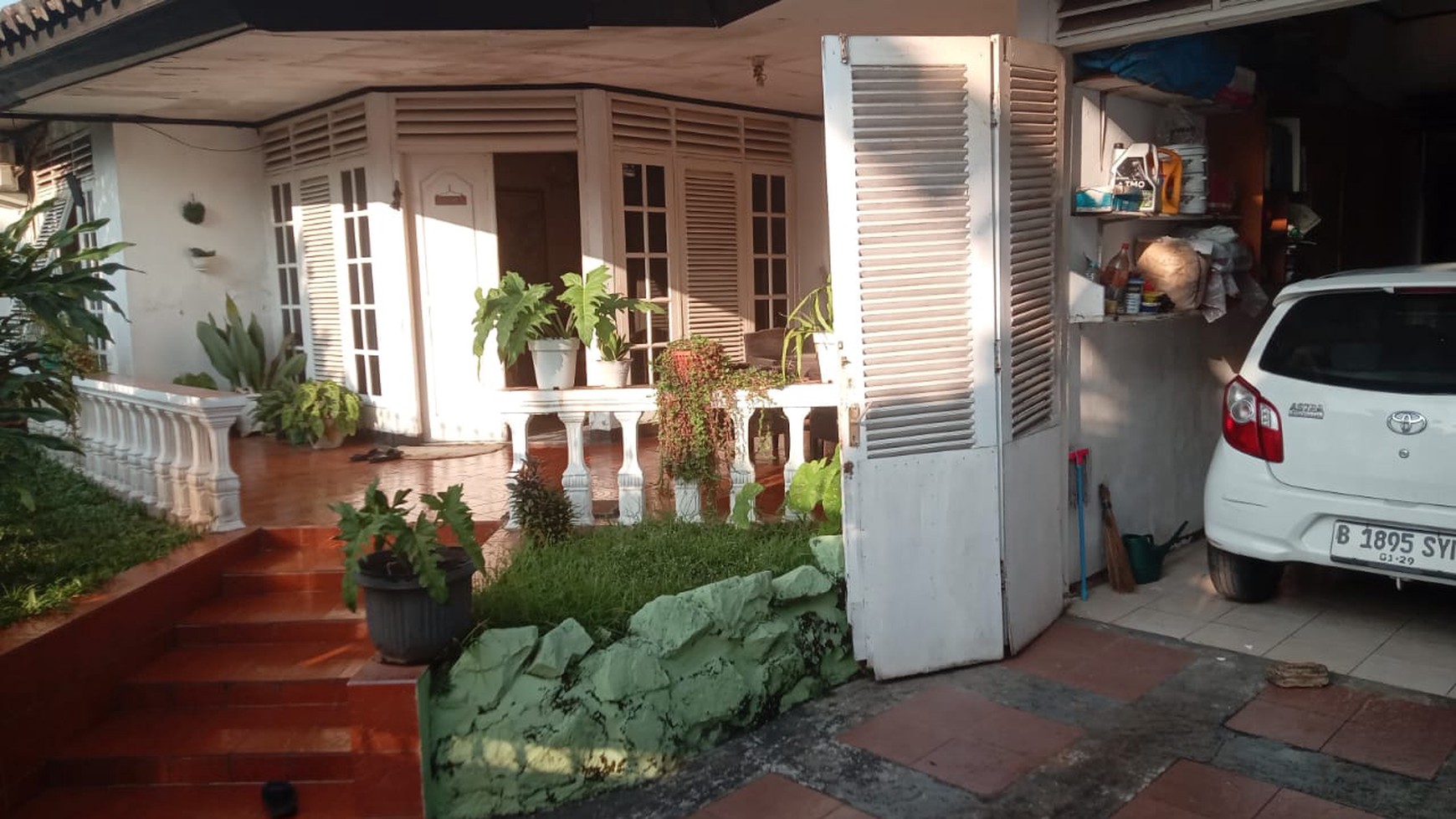 Dijual Rumah 1 LT.Dekat St.MRT Fatmawati Lebak Bulus