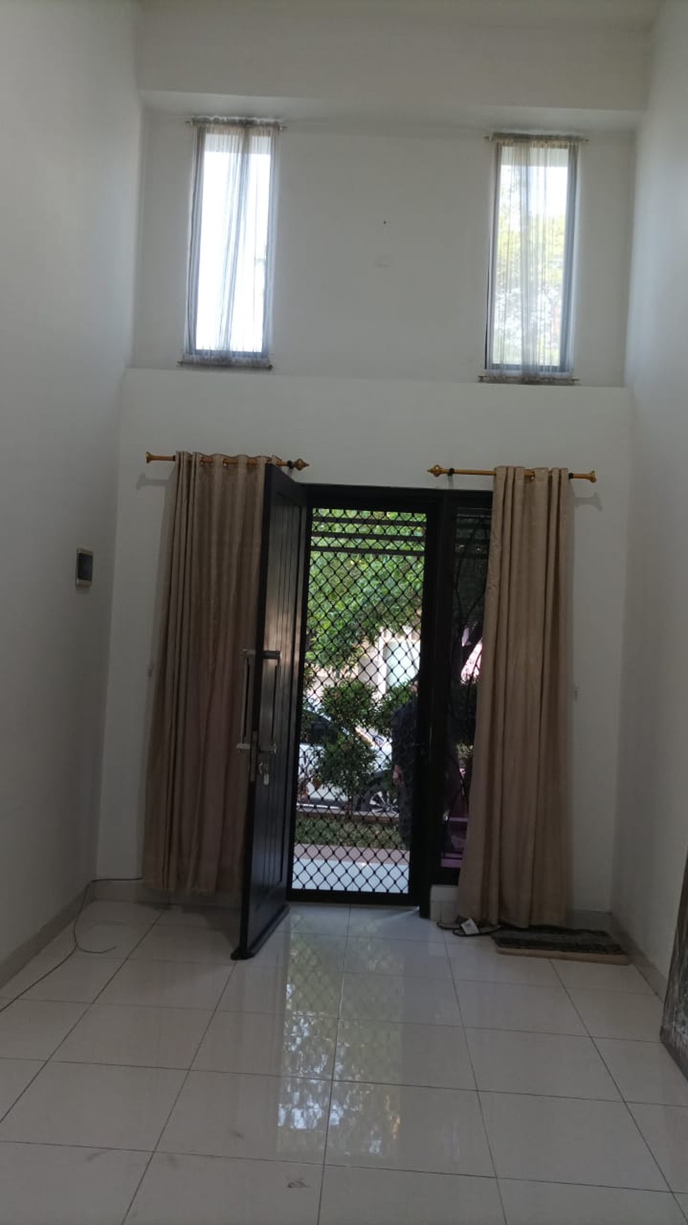 Rumah 1 lantai,luas tanah 120 di Graha Raya