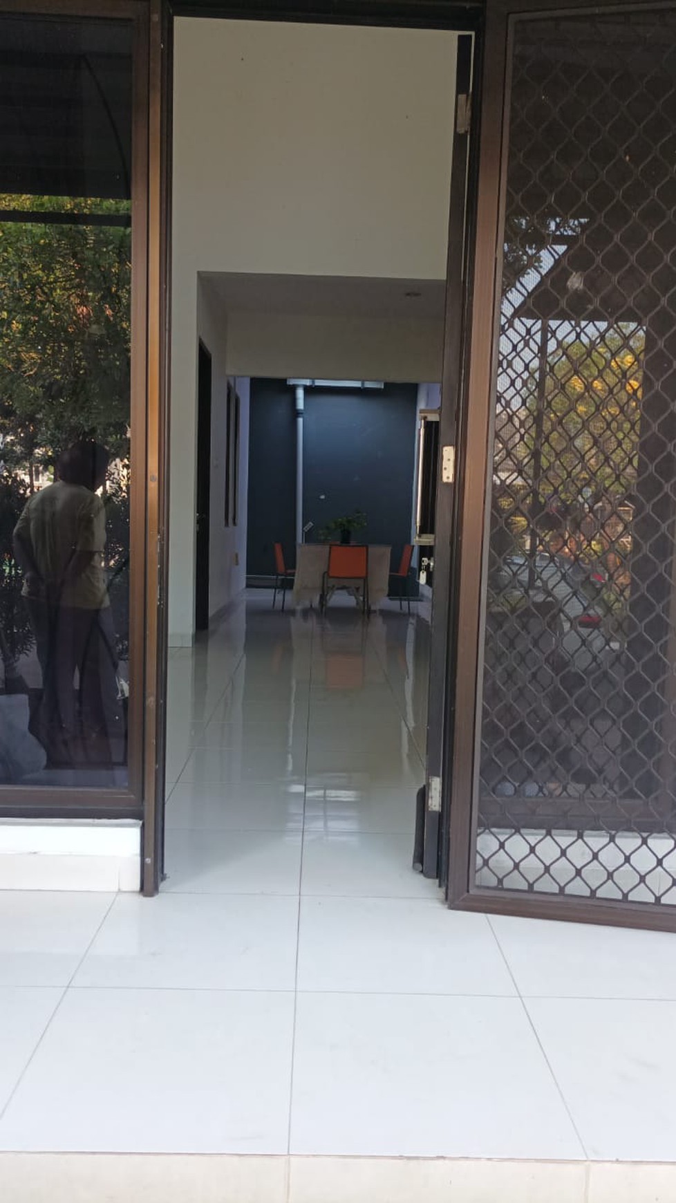 Rumah 1 lantai,luas tanah 120 di Graha Raya