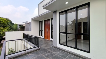 Rumah Baru 2 Lantai Siap Huni 4 Kamar Graha Raya Bintaro Tangerang Selatan Dekat Sekolah