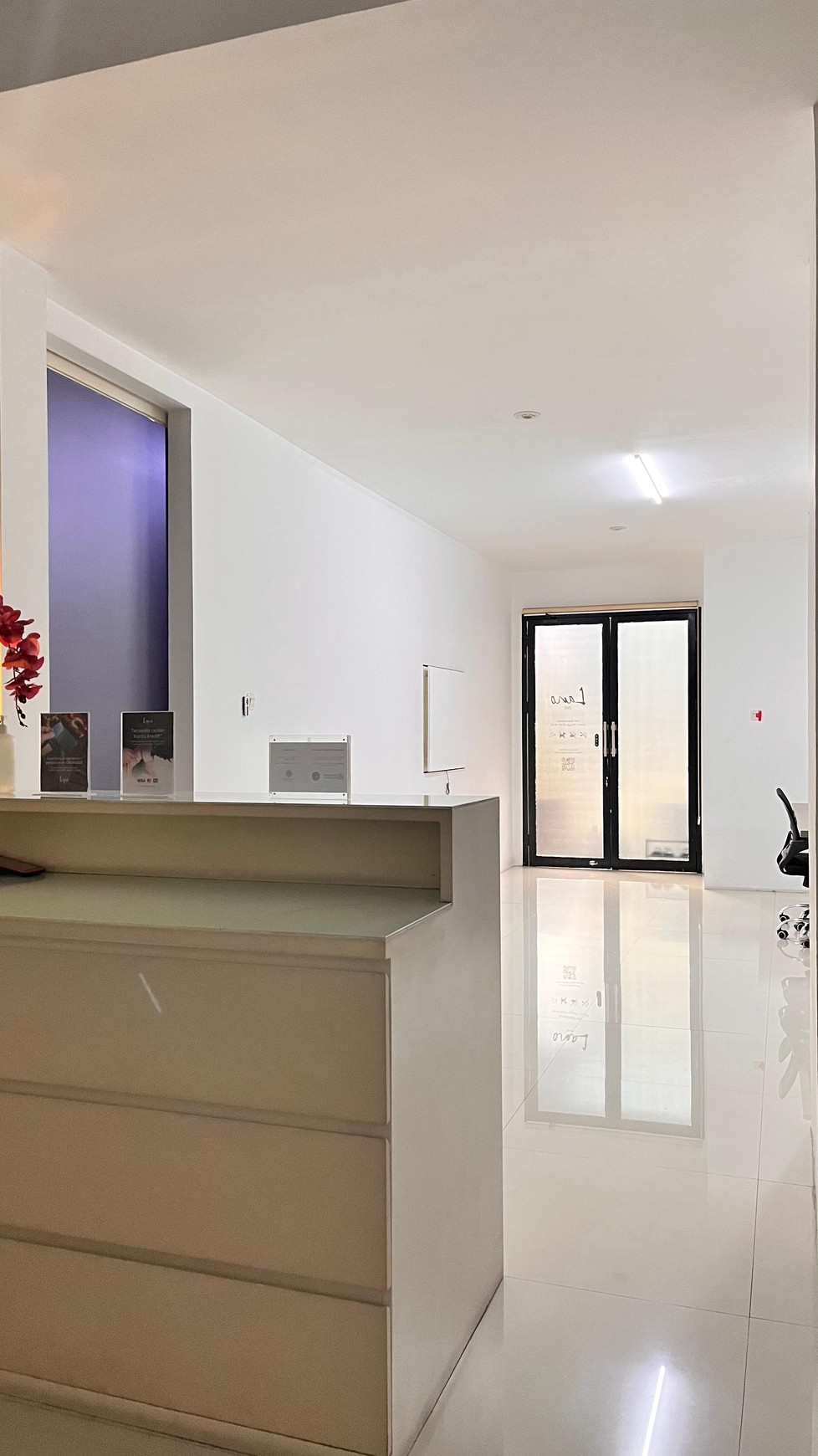 Rumah 2 Lantai Bagus di Bintaro dengan Luas 120 m2 dan Bangunan 200 m2 SHM