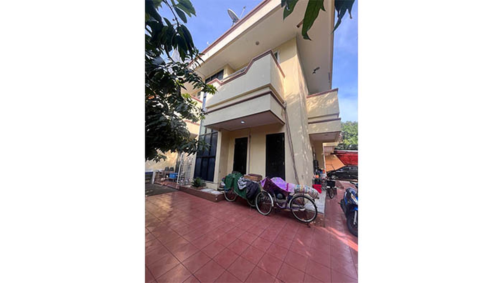 Rumah Hoek Jln Bisma, Sunter