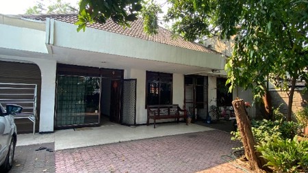 Beli Rumah Bonus Tanah di Jl Raya Kendangsari - Raya Jemursari (Tembus ke belakang)