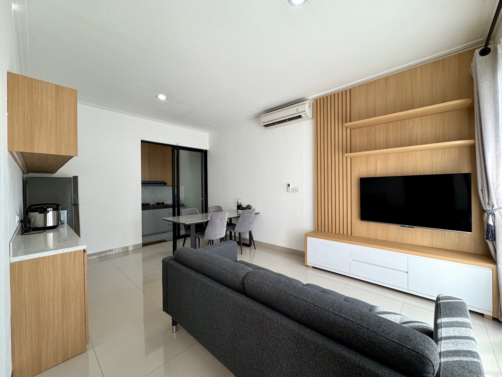 Rumah Full Furnished di Cluster Denver Dekat Center Point dan CBD Pantai Indah Kapuk PIK2 Jakarta Utara