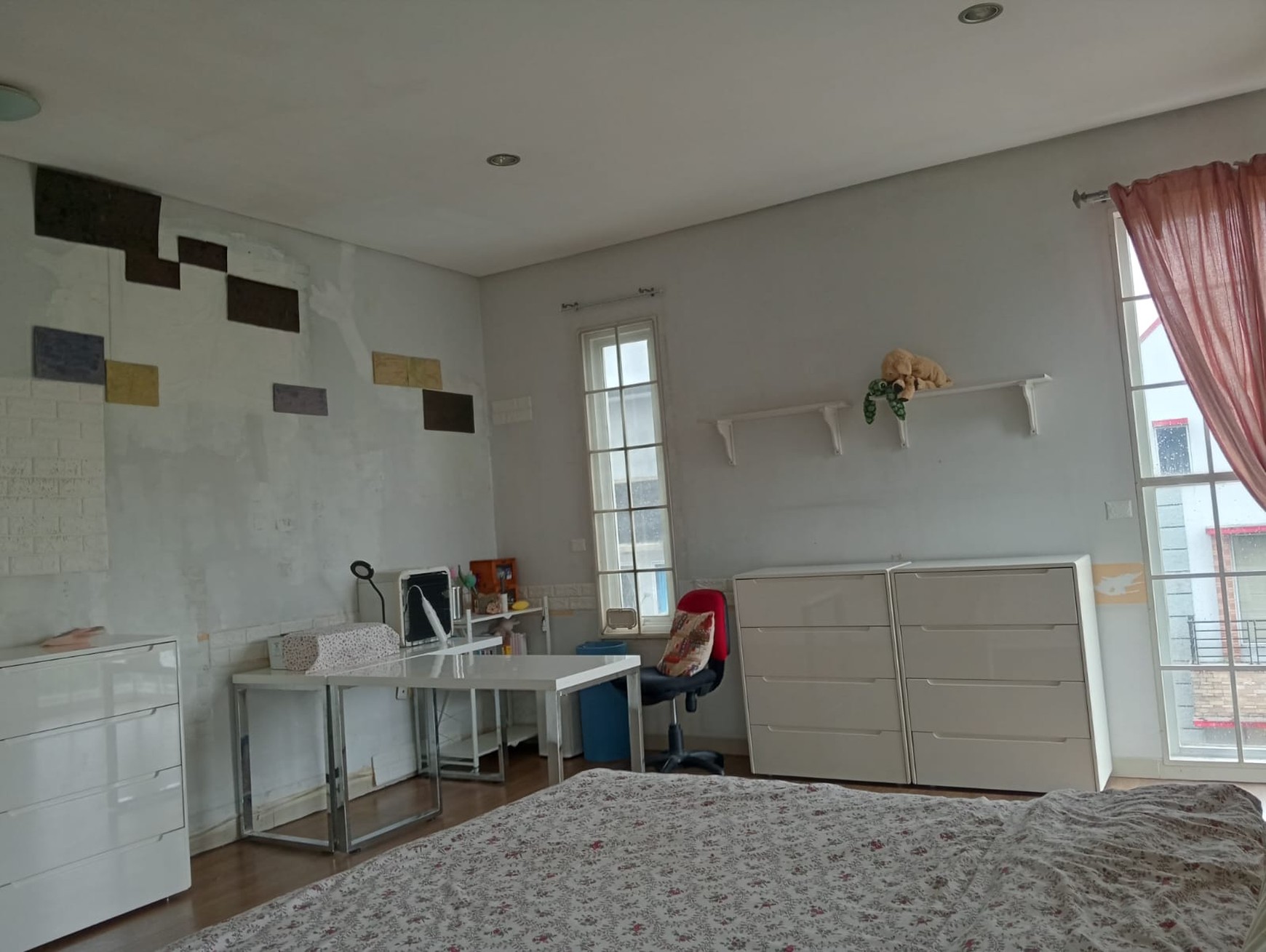 jual cepat rumah strategis siap huni di Taman Holandia Jl. Denhaag  Lippo Karawaci Tangerang Banten