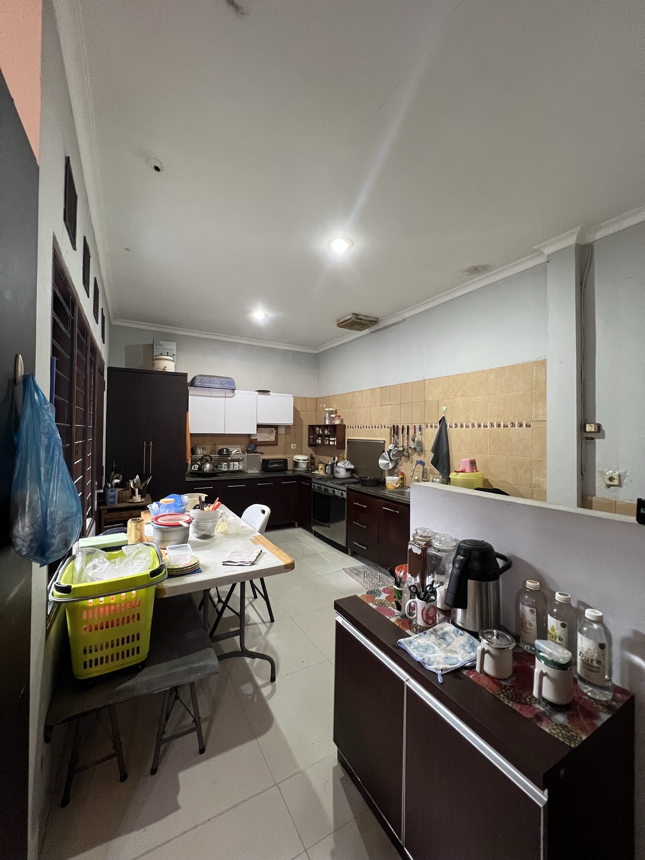 Rumah Sudut Luas, Nyaman, pemandangan pepohonan, Jarang ada, Nusa Loka, BSD