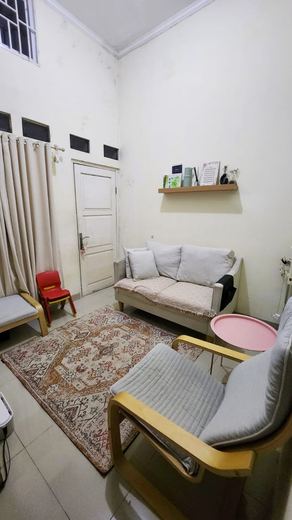 Rumah 1 Lantai, Minimalis Siap huni di Bintaro - Pondok Aren