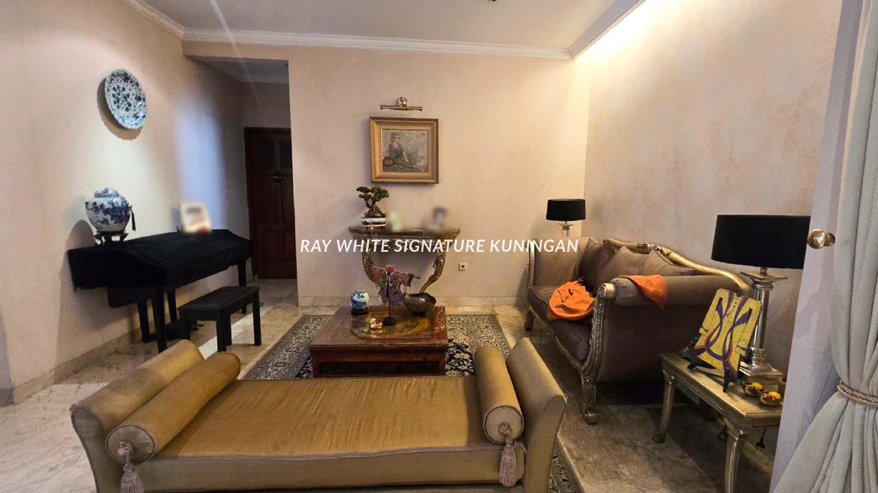 Rumah Lokasi Prime di Suryo Senopati Bagus untuk Bisnis atau Office