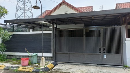 Rumah Asri Terawat di Komplek Batununggal Bandung Kota