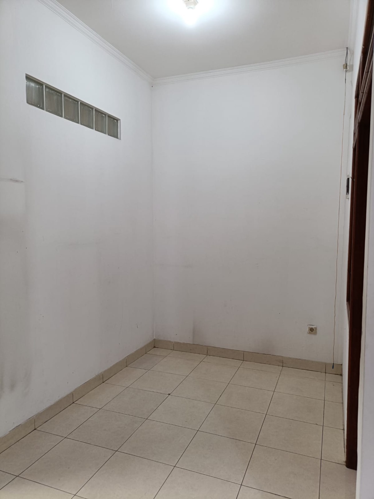 Rumah Asri Terawat di Komplek Batununggal Bandung Kota