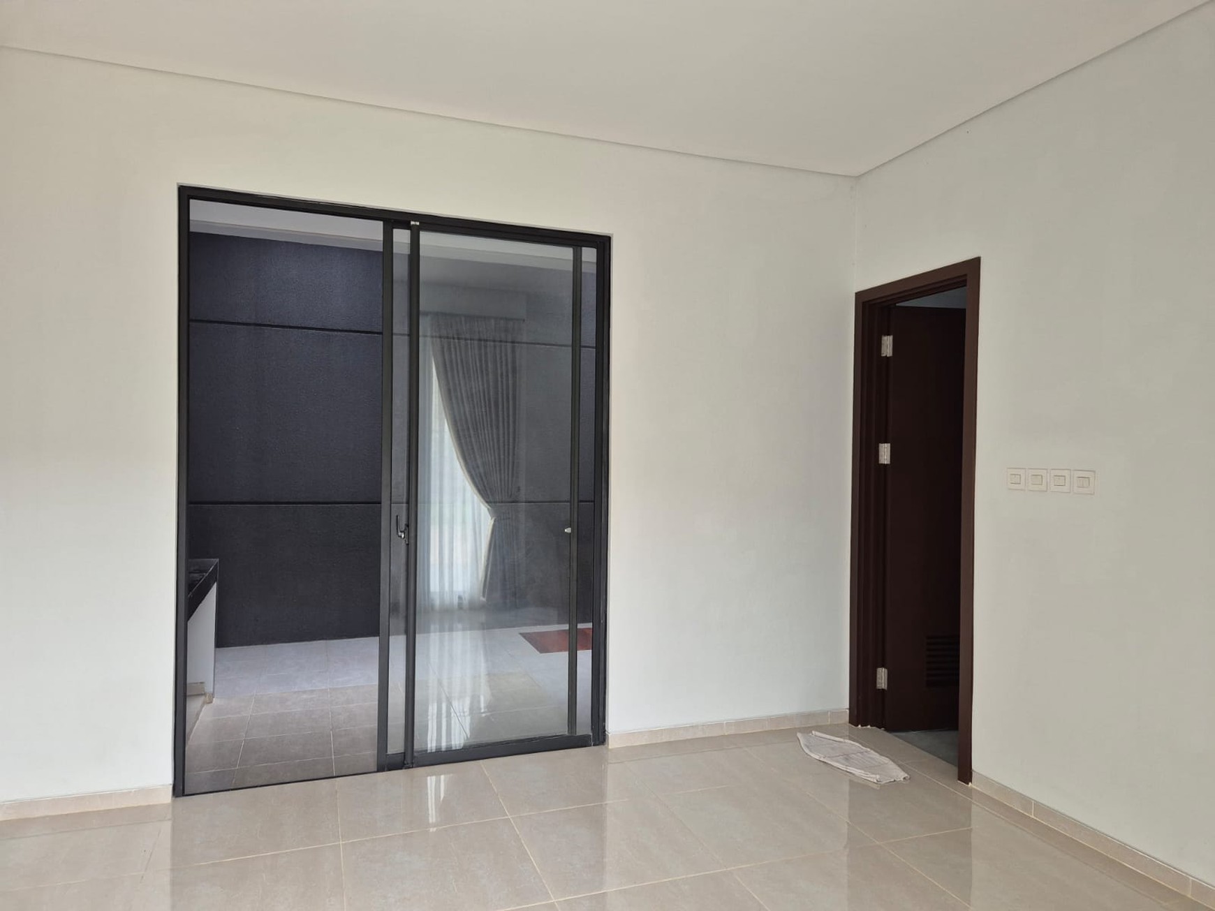 Rumah minimali, Brand New, dalam Cluster, Kemanan 24 Jam di Bintaro Sektor 7