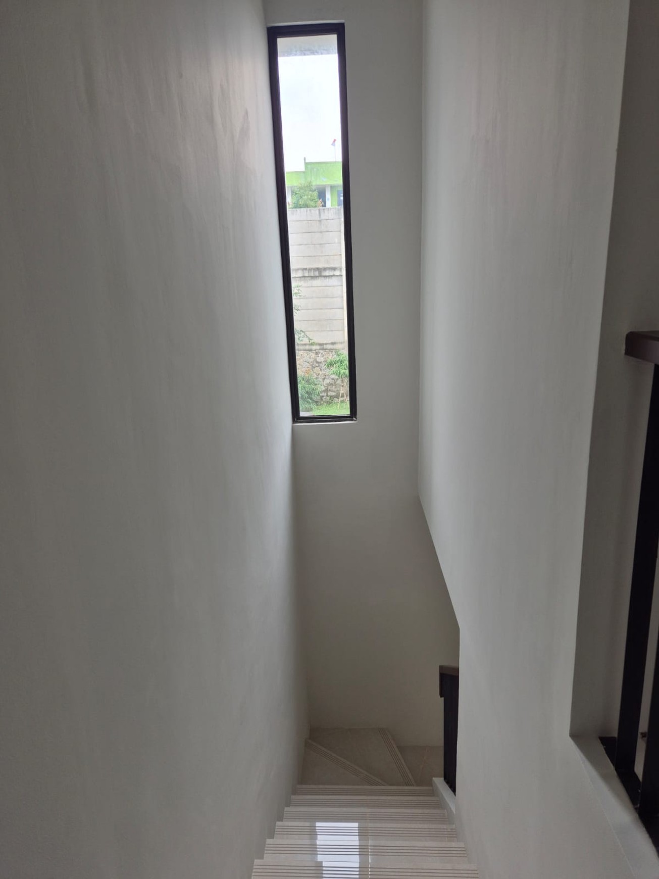 Rumah minimali, Brand New, dalam Cluster, Kemanan 24 Jam di Bintaro Sektor 7