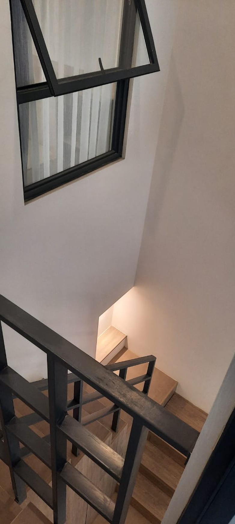RUMAH DI FREJA BSD