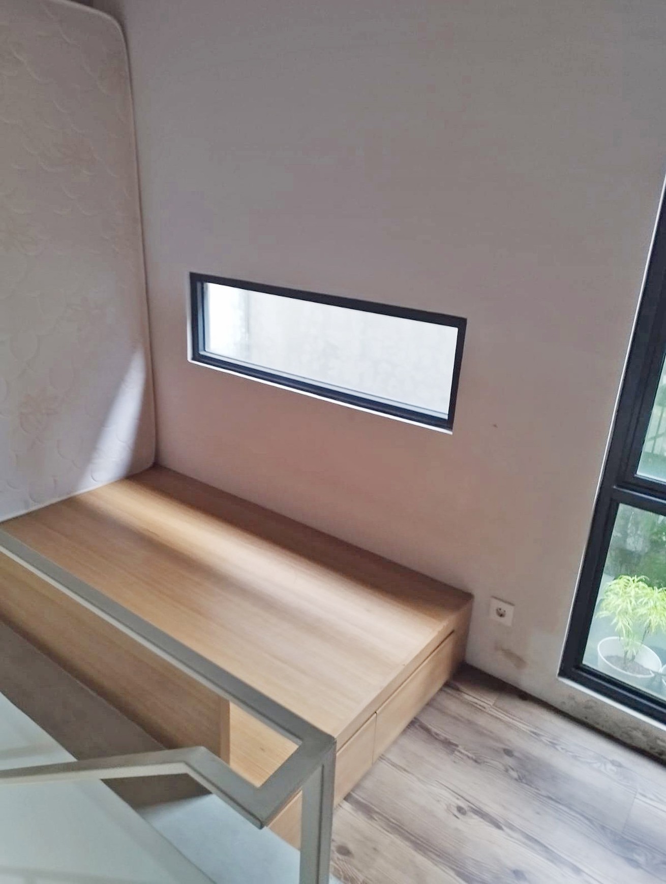 Rumah Minimalis di Fleek Hauz BSD City