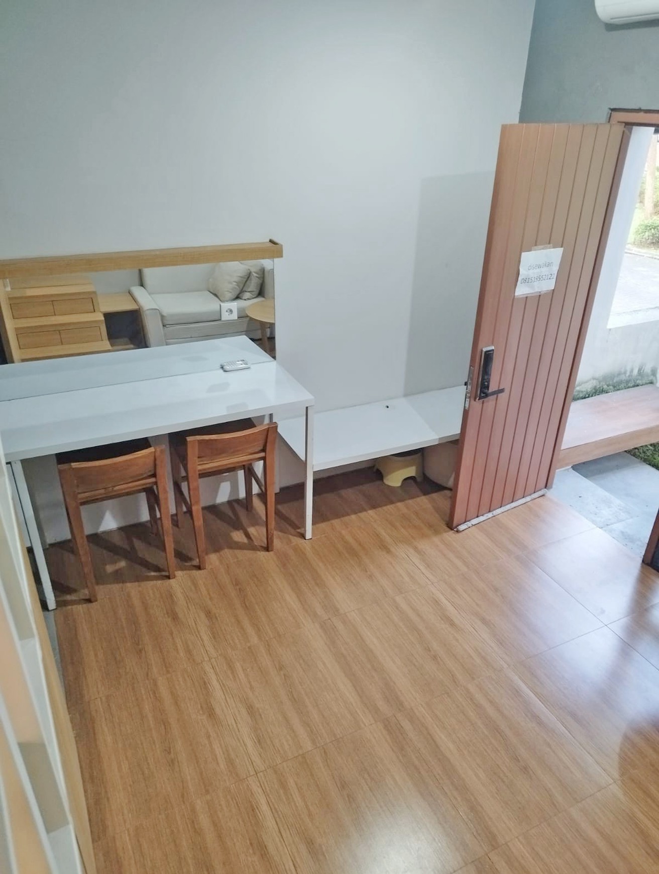 Rumah Minimalis di Fleek Hauz BSD City