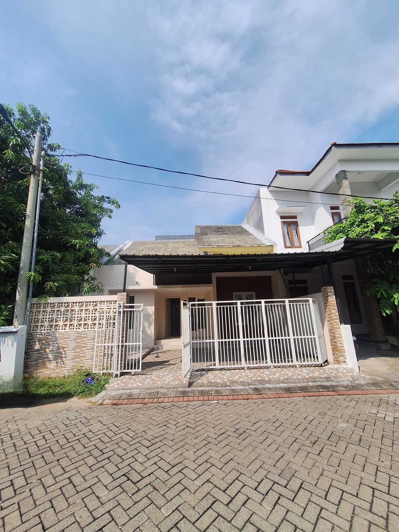 MURAH Disewakan Rumah Bukit Palma Citraland Surabaya Cantik 4 Kamar Tidur Siap Huni dekat Sekolah Citra Berkat , SUPERINDO