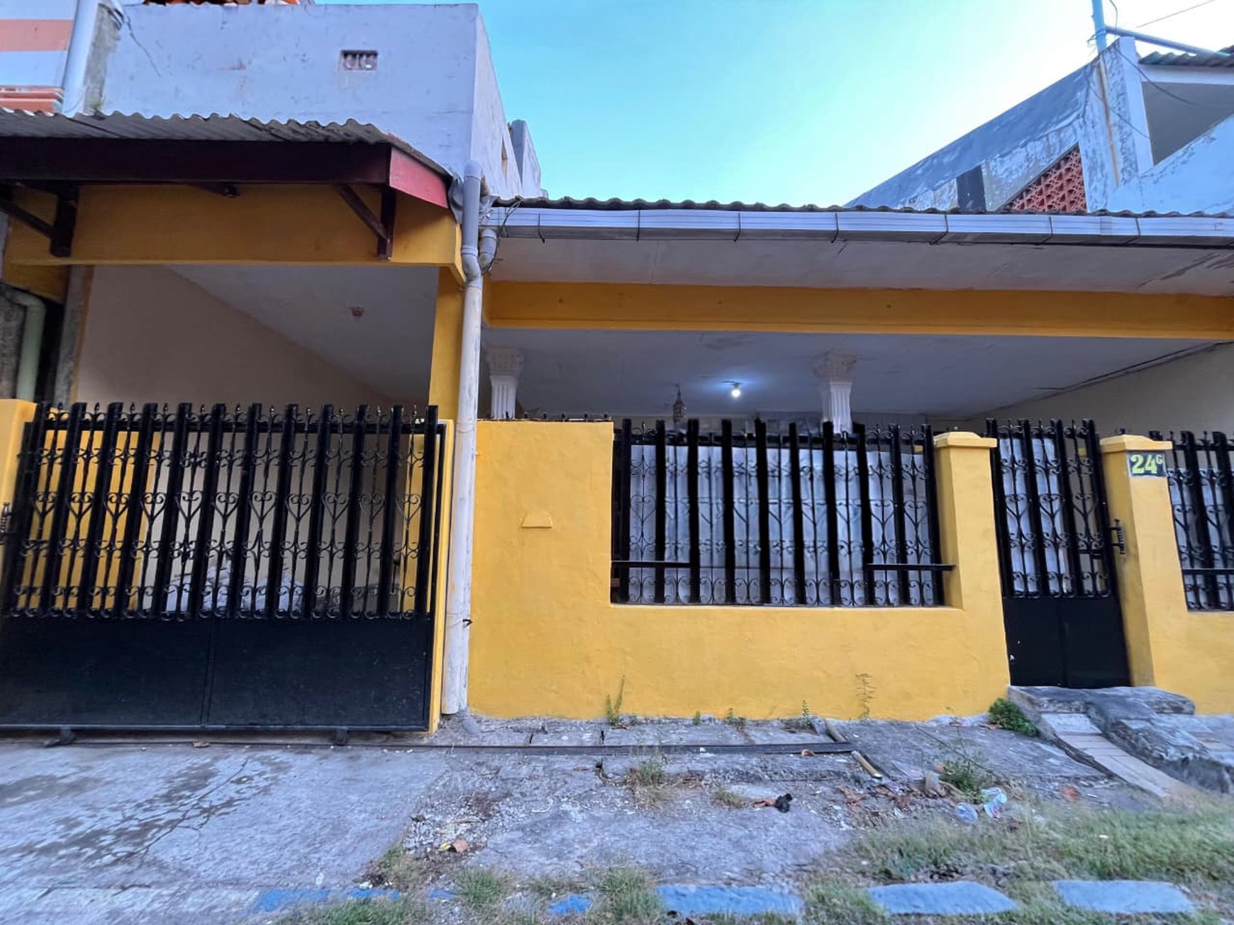 MURAH Rp. 900 juta Dijual Rumah Pondok Tjandra Jambu dekat Akses TOL, Sekolah Petra