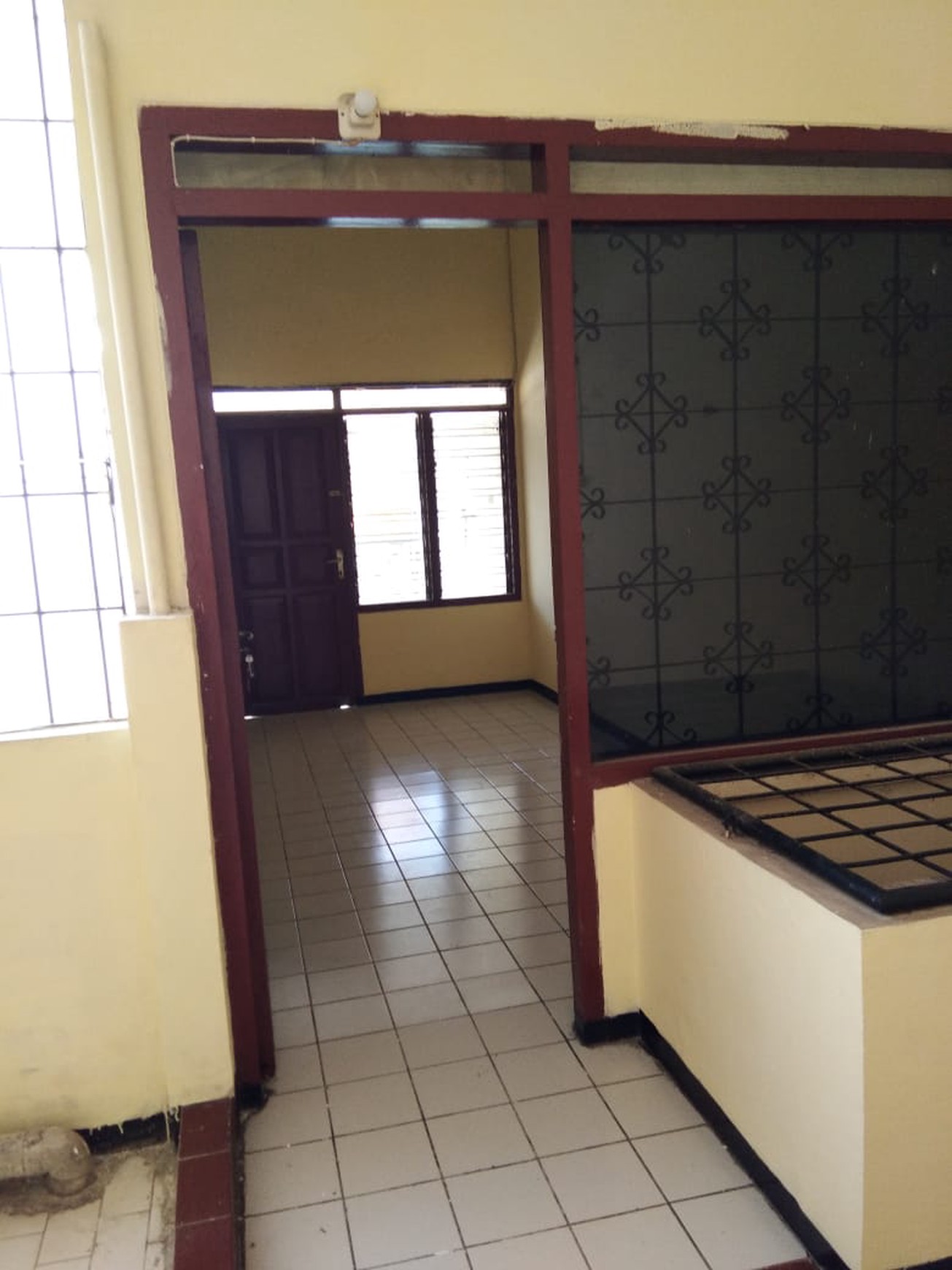 MURAH Rp. 900 juta Dijual Rumah Pondok Tjandra Jambu dekat Akses TOL, Sekolah Petra