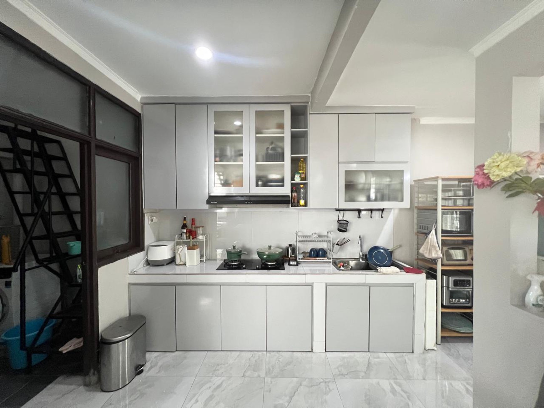 Rumah 2 lantai,dalam cluster,securty 24 jam di Bintaro Jaya 9