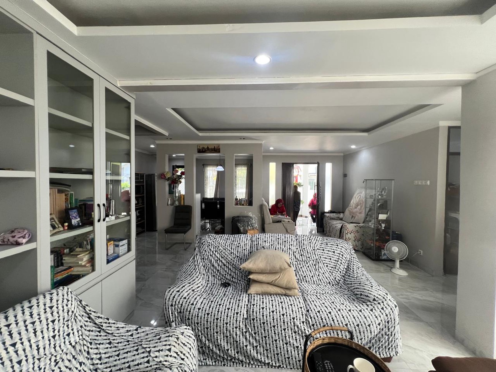 Rumah 2 lantai,dalam cluster,securty 24 jam di Bintaro Jaya 9